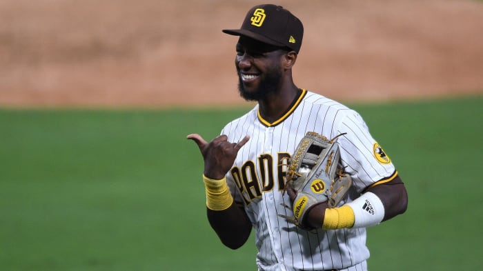 Jurickson Profar signals with his hands